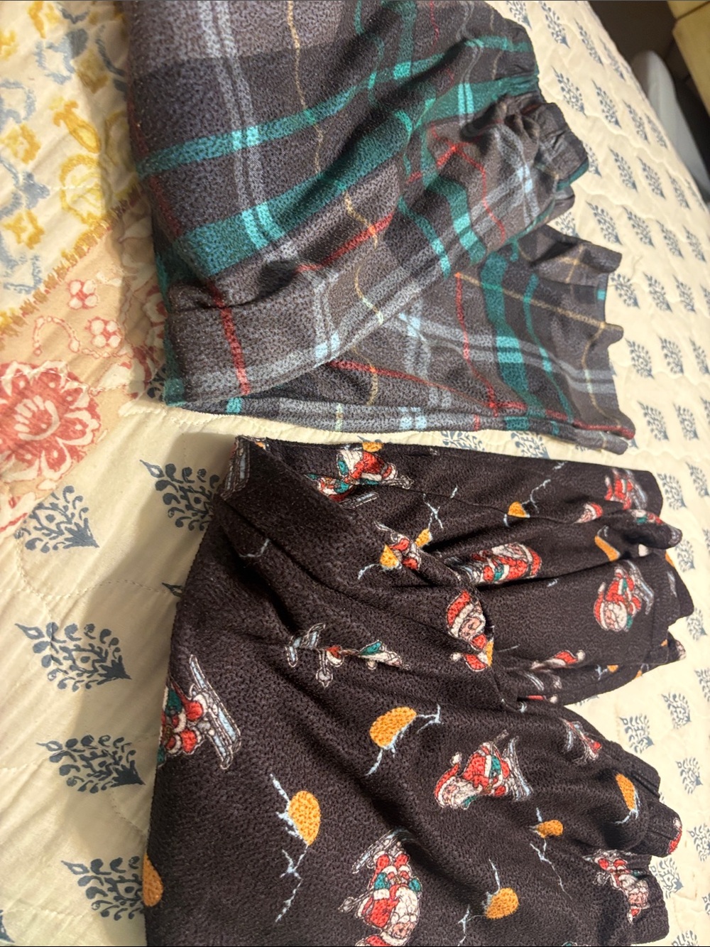 Kids Pajama Bottoms - Black Plaid & Santa Print Lounge Pants